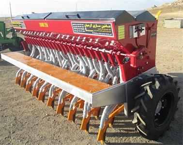 توزیع 75 دستگاه انواع بذرکار در فارس توزیع 75 دستگاه انواع بذرکار در فارس