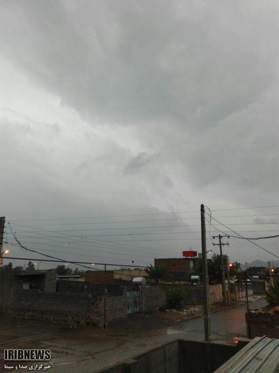 اولین بارش زمستانی در شهرستان فنوج   باریدن گرفت