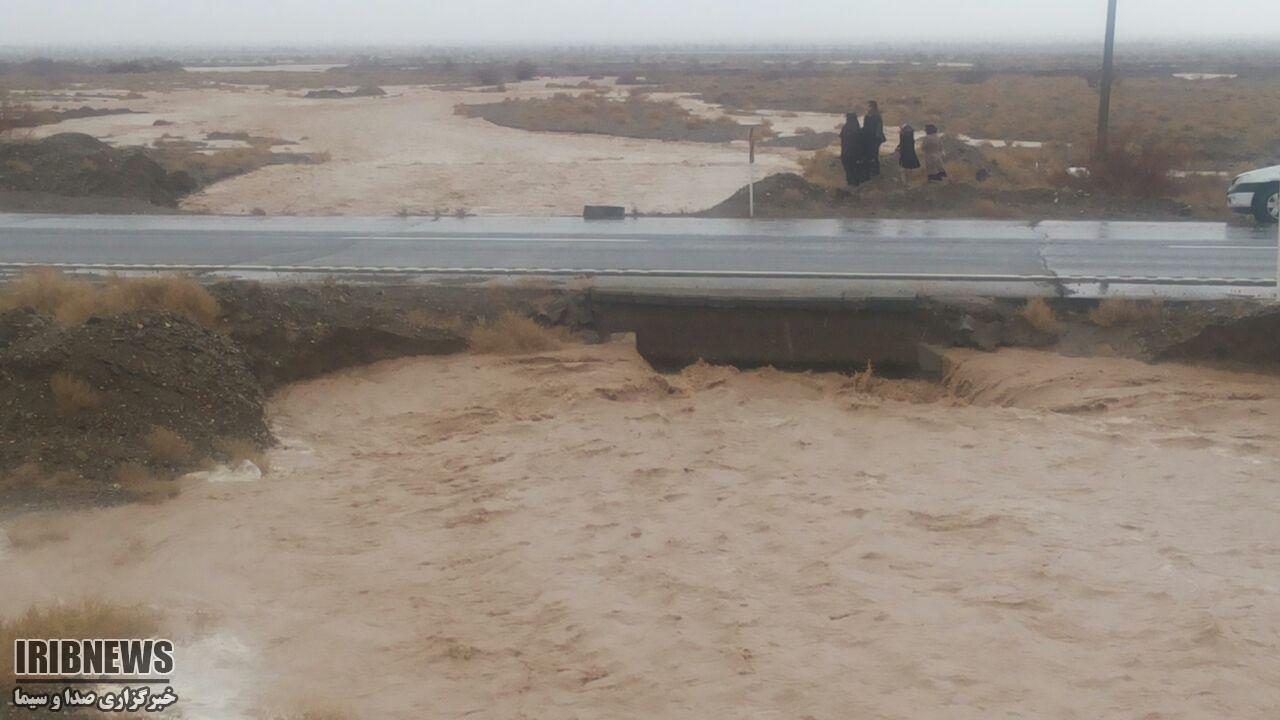 مسدود شدن محور رودبار - ایرانشهر