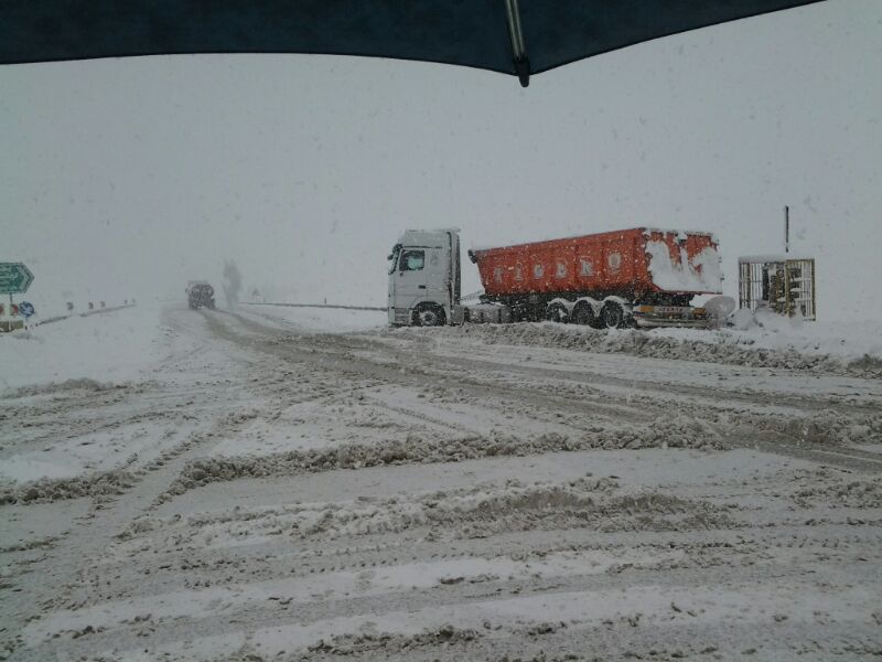 همه راههای مواصلاتی استان چه اصلی و چه فرعی باز است همه راههای مواصلاتی استان چه اصلی و چه فرعی باز است