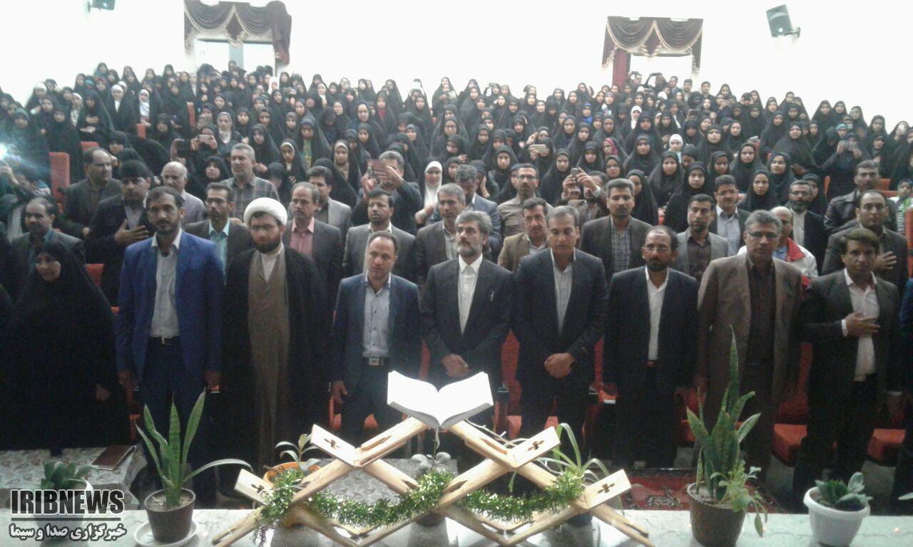 آغاز مسابقات قرآن ومعارف دانش آموزان استان در عنبرآباد