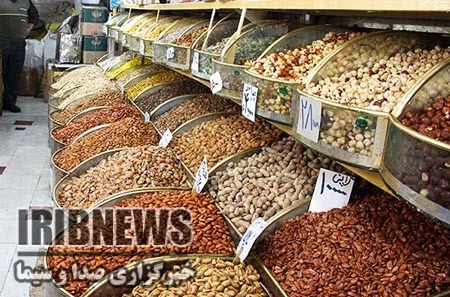 عرضه بهداشتی آجیل شب عید در مهاباد