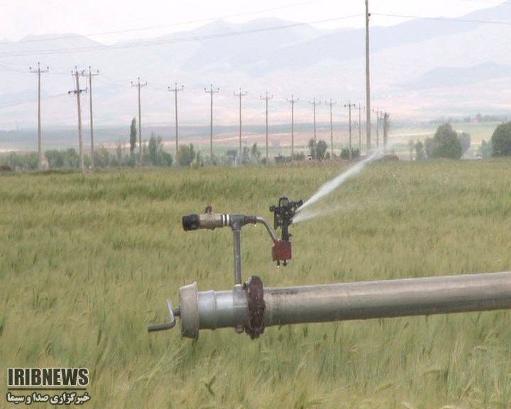 رزن رتبه نخست اجرای آبیاری تحت فشار در کشور رزن رتبه نخست اجرای آبیاری تحت فشار در کشور