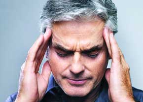 میگرنی ها دور آجیل و شکلات را خط بکشند میگرنی ها دور آجیل و شکلات را خط بکشند