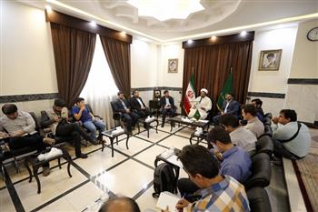 ویژه برنامه های حرم شاهچراغ (ع) در دهه کرامت