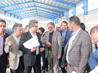 حمایت از توسعه خوشه های صنعتی بستر ساز تحقق اقتصاد مقاومتی