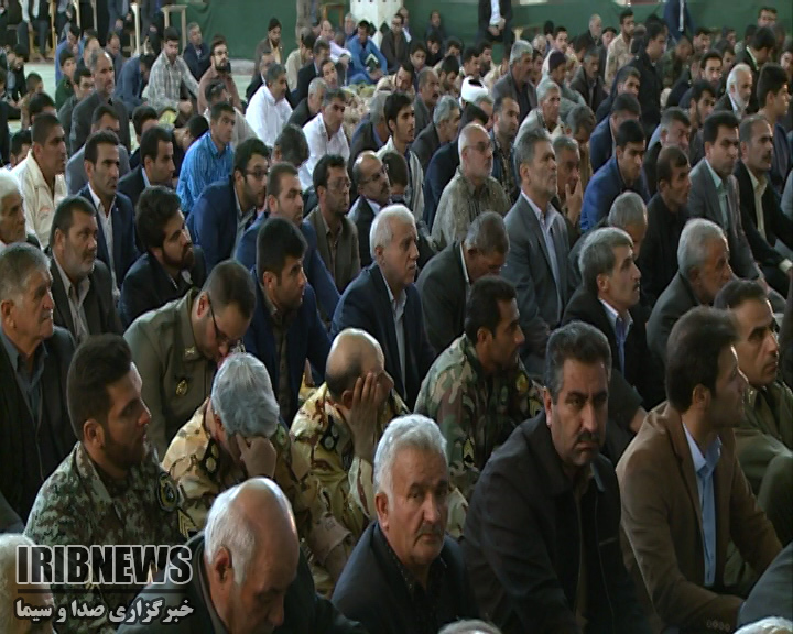 امام جمعه شهرکرد: ضرورت هوشیاری مردم در برابر فتنه گران امام جمعه شهرکرد: ضرورت هوشیاری مردم در برابر فتنه گران