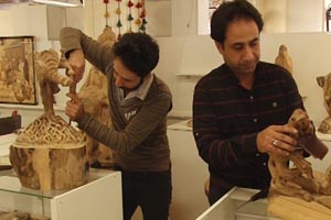 افتتاح نمایشگاه صنایع دستی و هنرهای سنتی ایرانیان+ فیلم