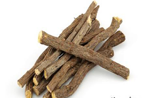 تأثیرات شگفت‌انگیز ۶ گیاه در مبارزه با سرطان