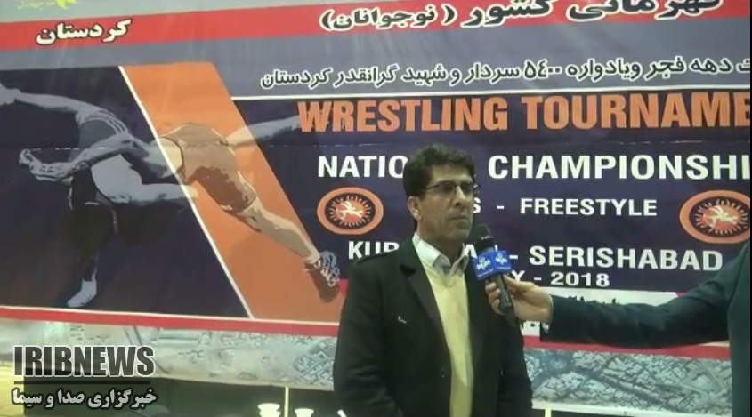مسابقات کشتی آزاد قهرمانی نوجوانان کشور در سریش آباد