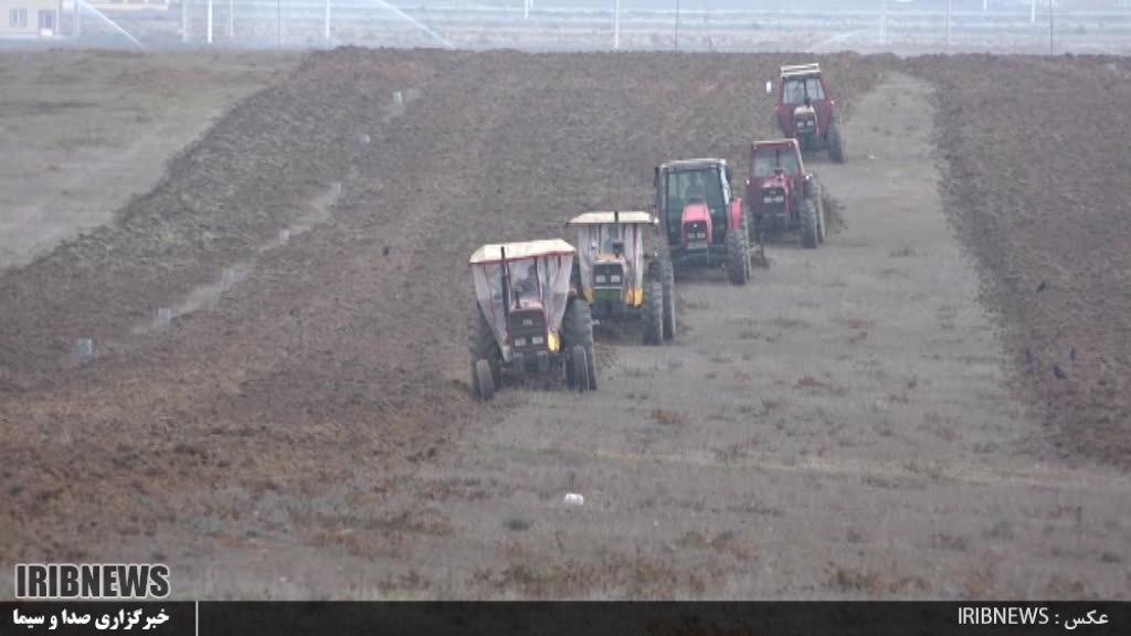 آغاز کشت هفتصد هکتار از اراضی پایاب سدخدآفرین آغاز کشت هفتصد هکتار از اراضی پایاب سدخدآفرین