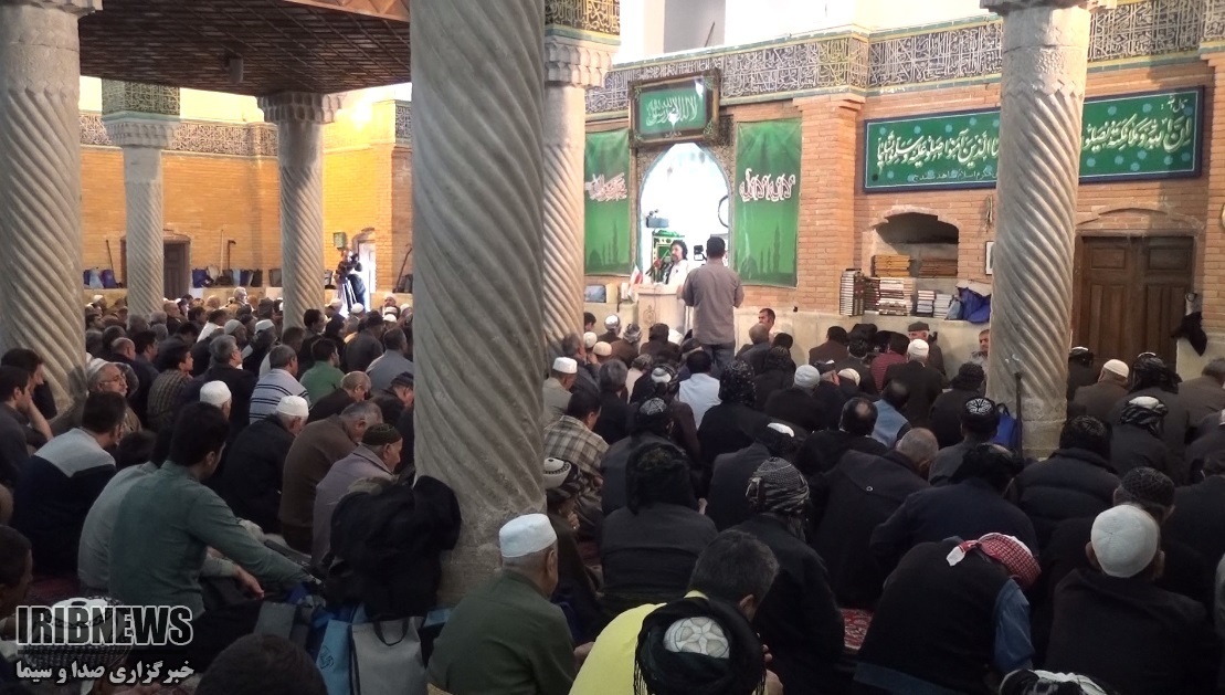 ۹ دی پیوند قاطعانه ملت و رهبری در برابر دشمن ۹ دی پیوند قاطعانه ملت و رهبری در برابر دشمن