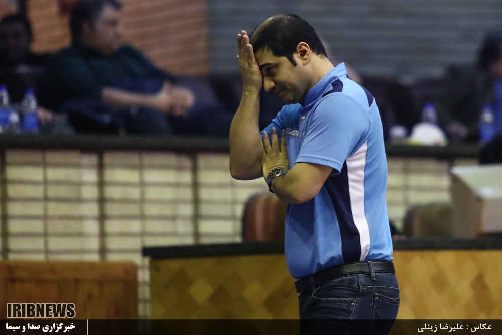 سامری: هیات مدیره باید درباره غرب آسیا تصمیم بگیرد