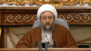 مردم در راهپیمایی 22 بهمن انسجام خود را به رخ جهانیان می کشانند