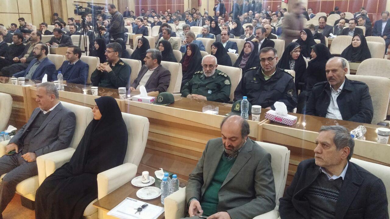 دشمن وحدت مردم و مسئولان را نشانه گرفته است