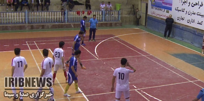 برگزاری مسابقات فوتسال ادارات در بانه