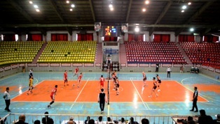 ساری 21 نتیجه را به رقیبش واگذار کرد