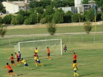 ناکامی نمایندگان فارس در فوتبال دسته ٣ باشگاههای کشور ناکامی نمایندگان فارس در فوتبال دسته ٣ باشگاههای کشور