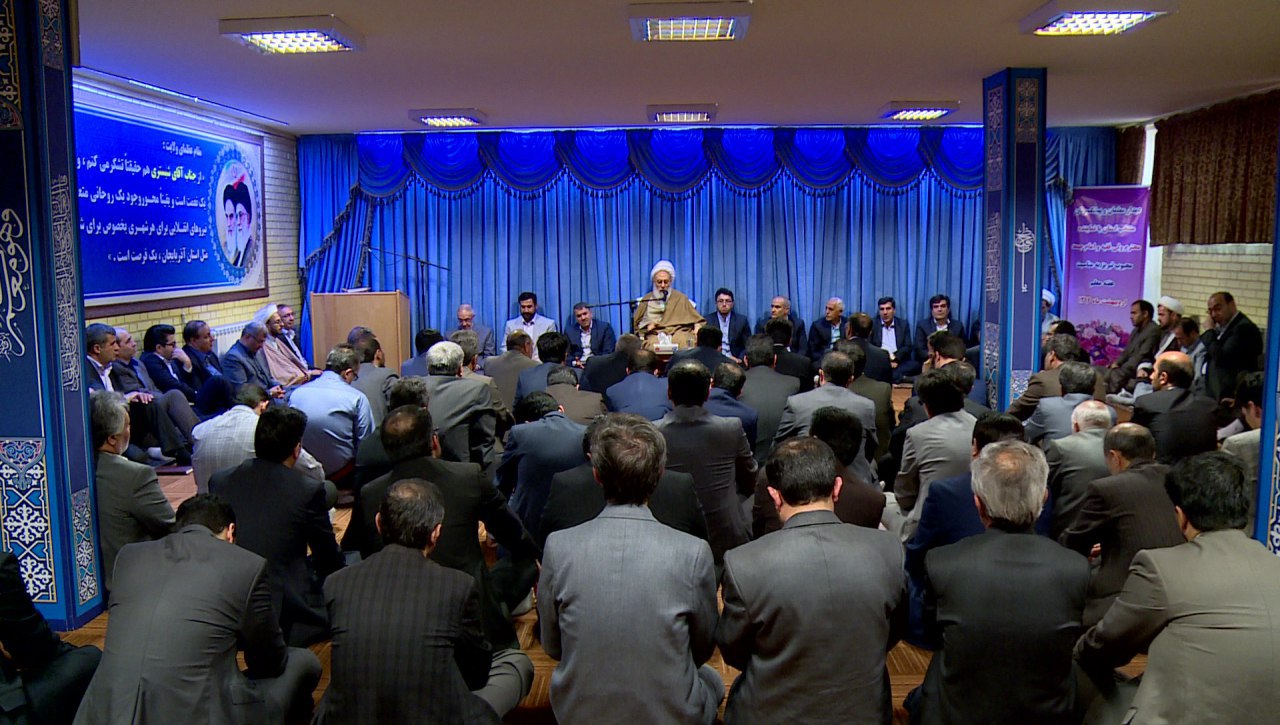 تاکید امام جمعه تبریز بر ضرورت تربیت نسل سالم در مدارس تاکید امام جمعه تبریز بر ضرورت تربیت نسل سالم در مدارس