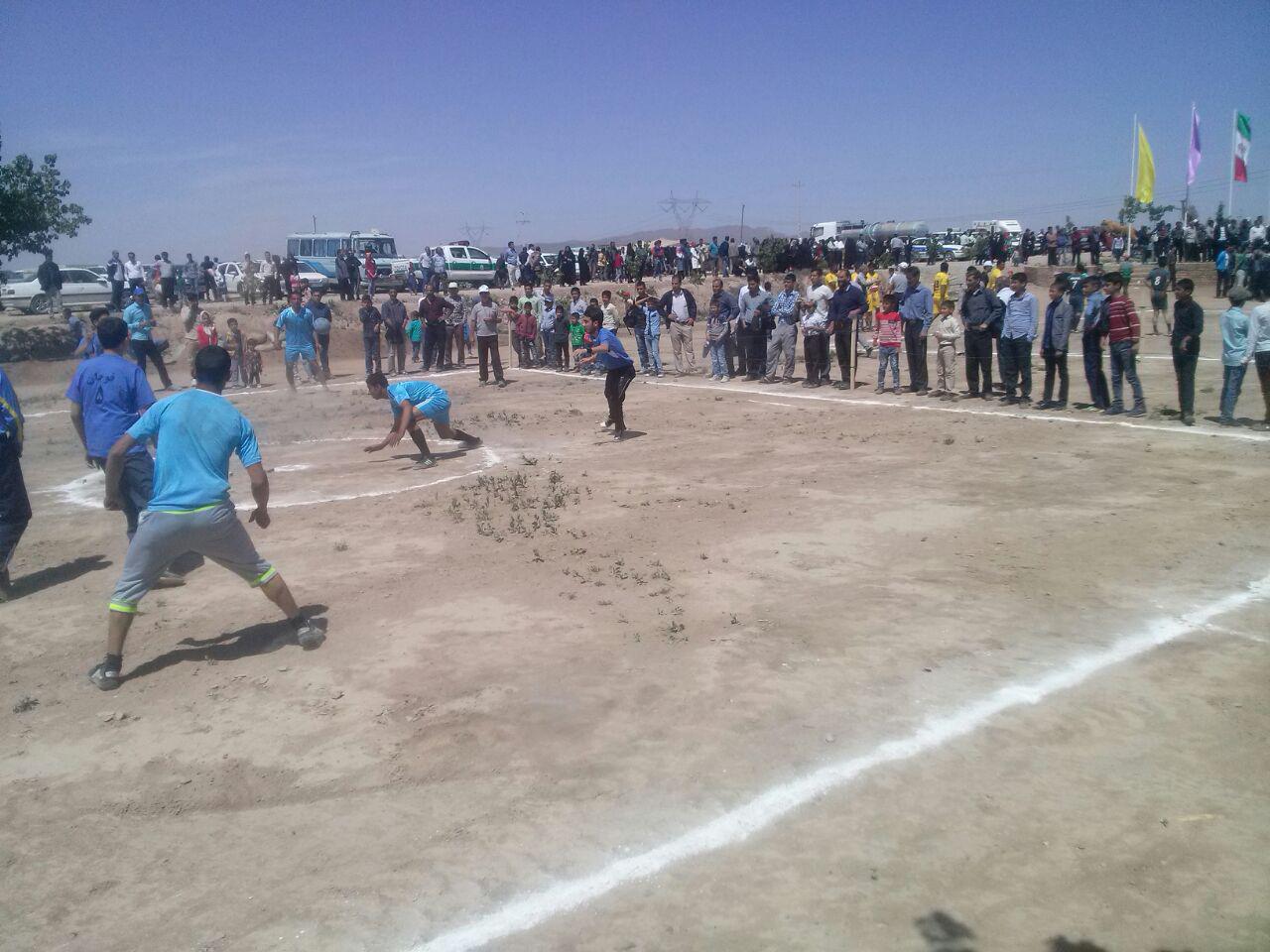 معرفی تیم های برتر مسابقات استانی بازیهای بومی محلی شهرستان فیروزه