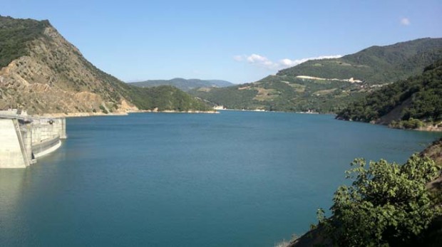 محرومیت کشاورزان از آب سد درودزن