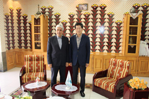 توسعه همکاری دانشگاه های اصفهان وکیم یانگ کره