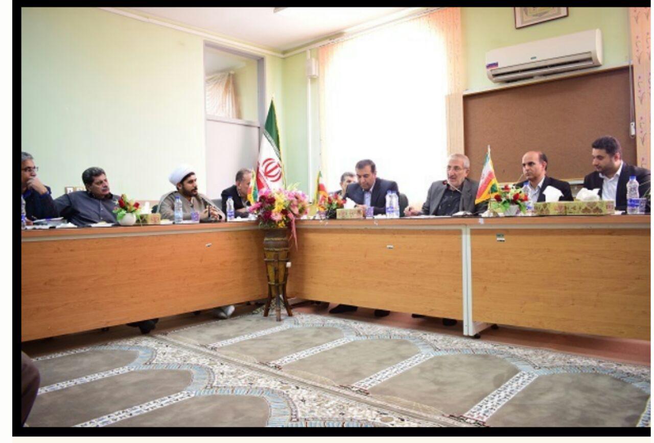 ساخت وتجهیز 220کلاس درس  در شهر اقتصاد مقاومتی قلعه گنج