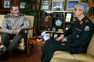 تاکید سرلشکر باقری و موسوی بر لزوم ارتقاء آمادگی های دفاعی