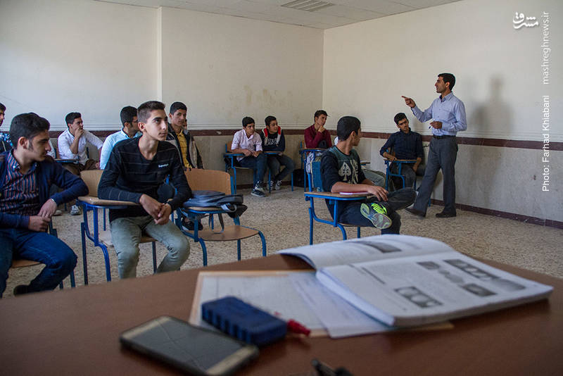 گشت و گذار در مدرسه‌ای که «اقتصاد مقاومتی» را به بهترین شکل تدریس می‌کند