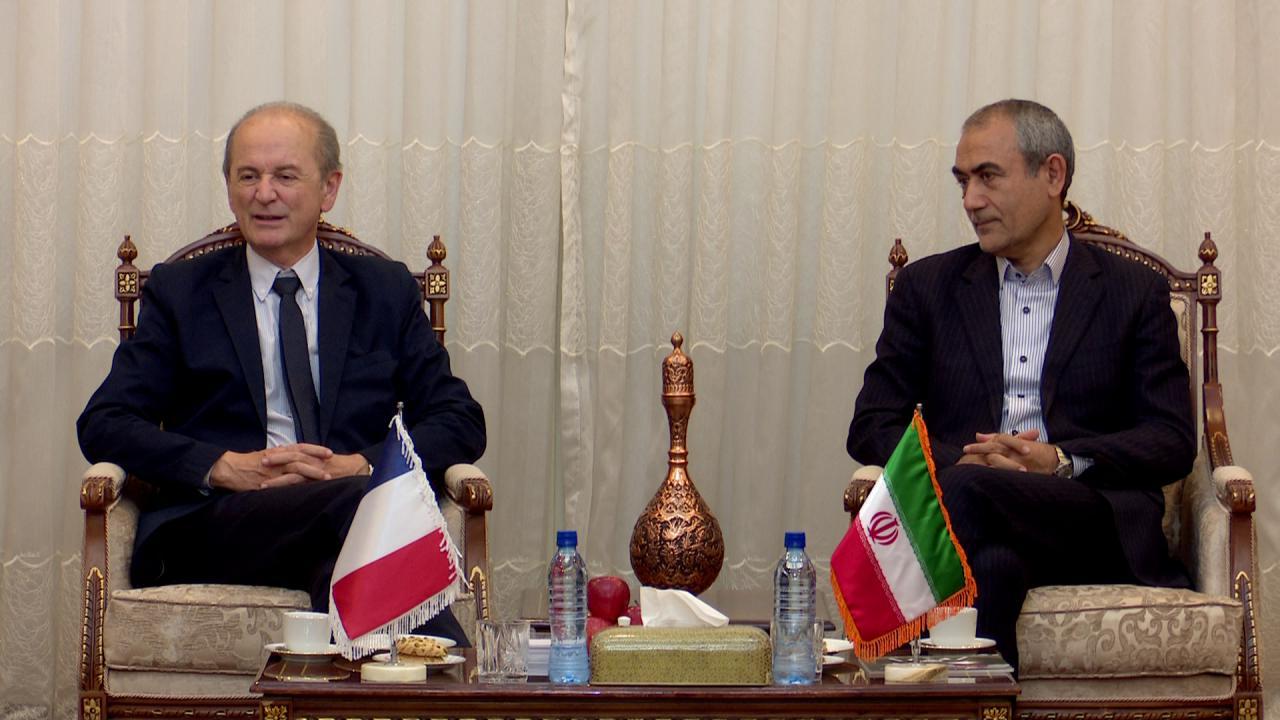 استقبال استاندار آذربایجان شرقی از مشارکت فرانسه در خودروسازی استان