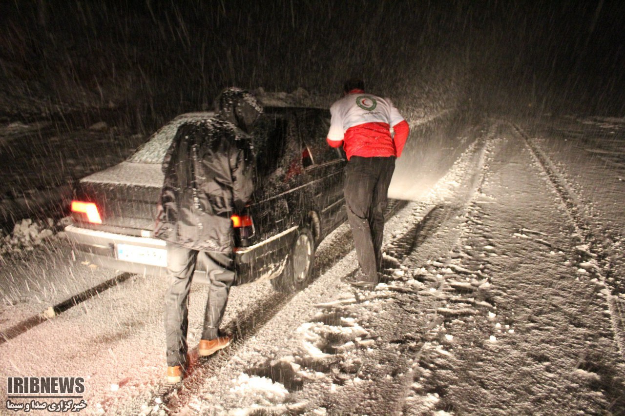 بارش نخستین برف