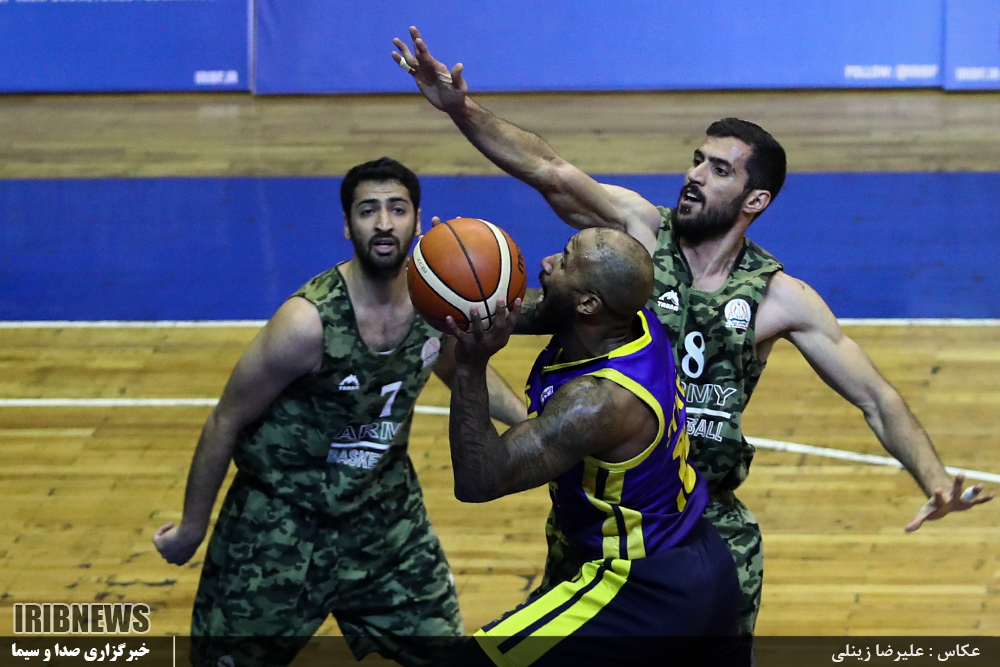 چهار تیم بالای جدول برنده شدند