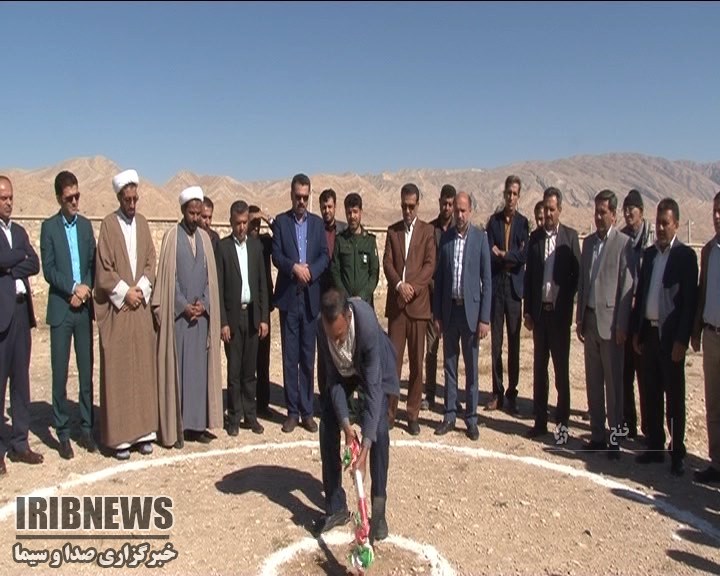 آغاز ساخت چهار واحد آموزشی در خنج