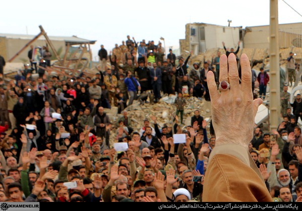 روایتی از حاشیه‌های سفر رهبر انقلاب به منطقه زلزله‌زده‌ سرپل ذهاب