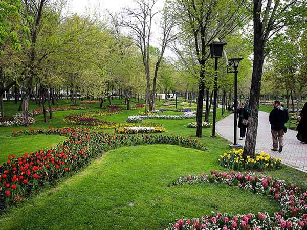 بوستانهای مشهد آماده پذیرایی از میهمانان طبیعت