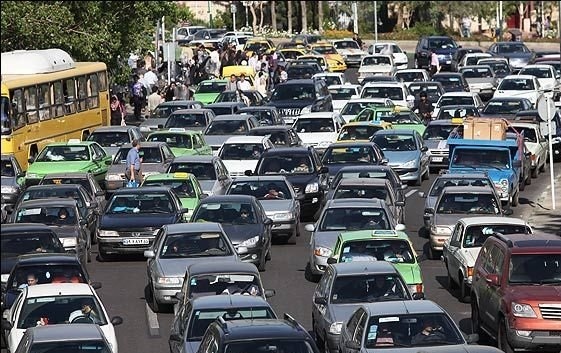 ترافیک نیمه سنگین در محورهای آذربایجان شرقی