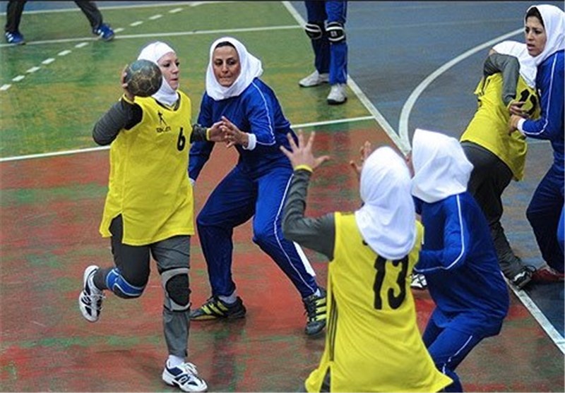 پیروزی ذوب آهن و شکست سپاهان از حریفان پیروزی ذوب آهن و شکست سپاهان از حریفان