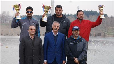 قایقرانی همدان در جایگاه سوم آب‌های آرام مردان کشور
