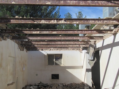 اجرای طرح توسعه سالن اجتماعات بانوان آرامستان بیرجند