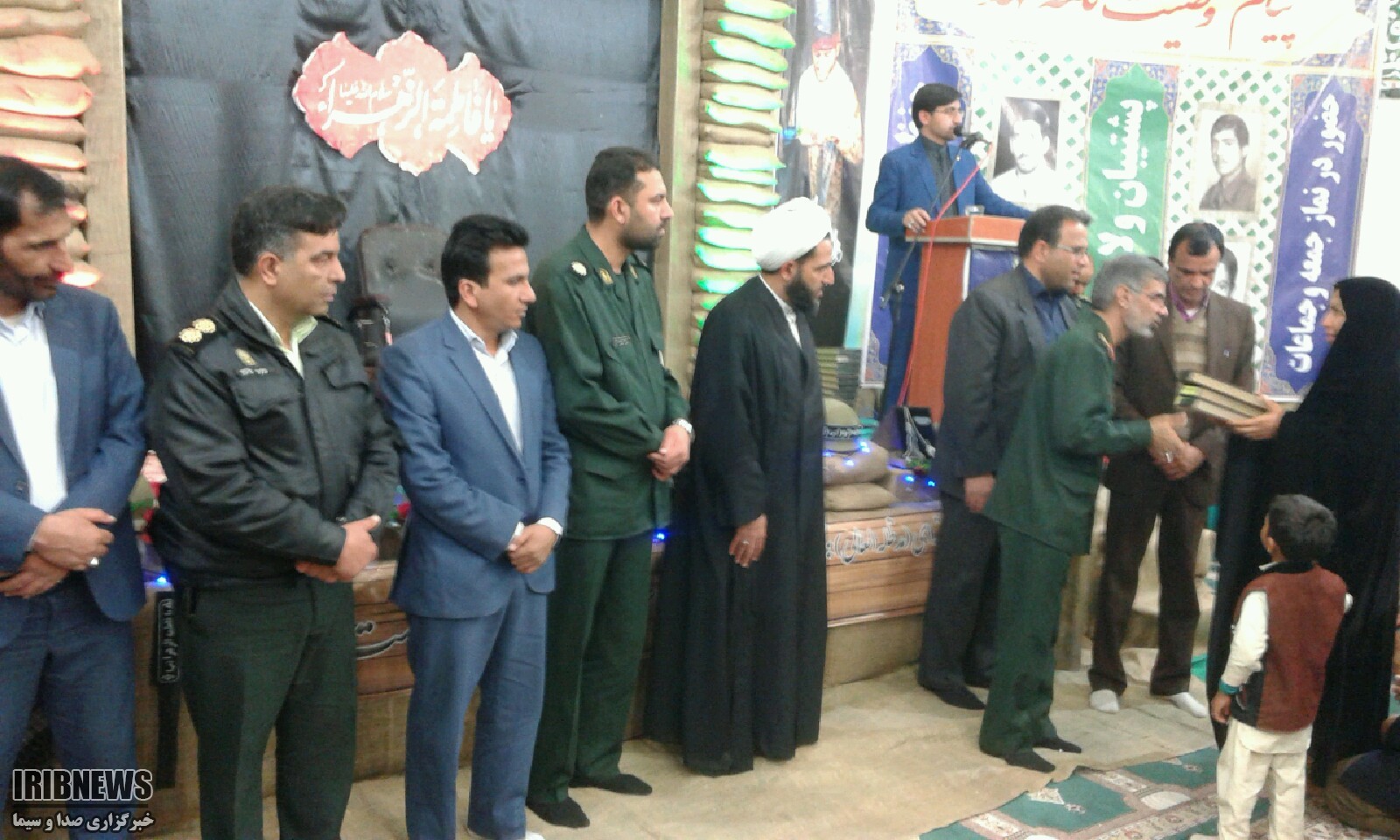 برگزاری یادواره 72شهید اهل تسنن وتشیع شهرستان ریگان