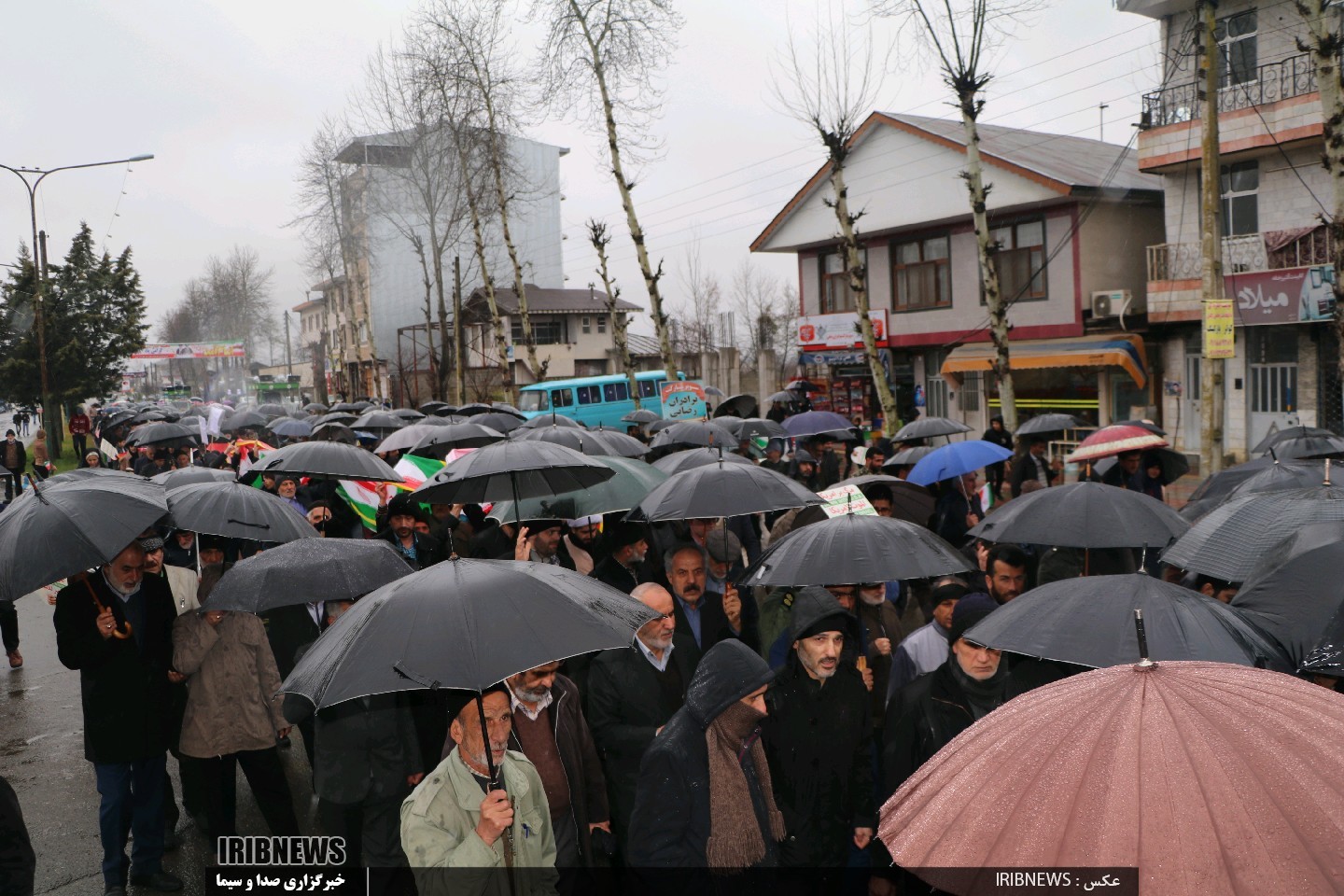 قطعنامه راهپیمایان 22 بهمن در گیلان