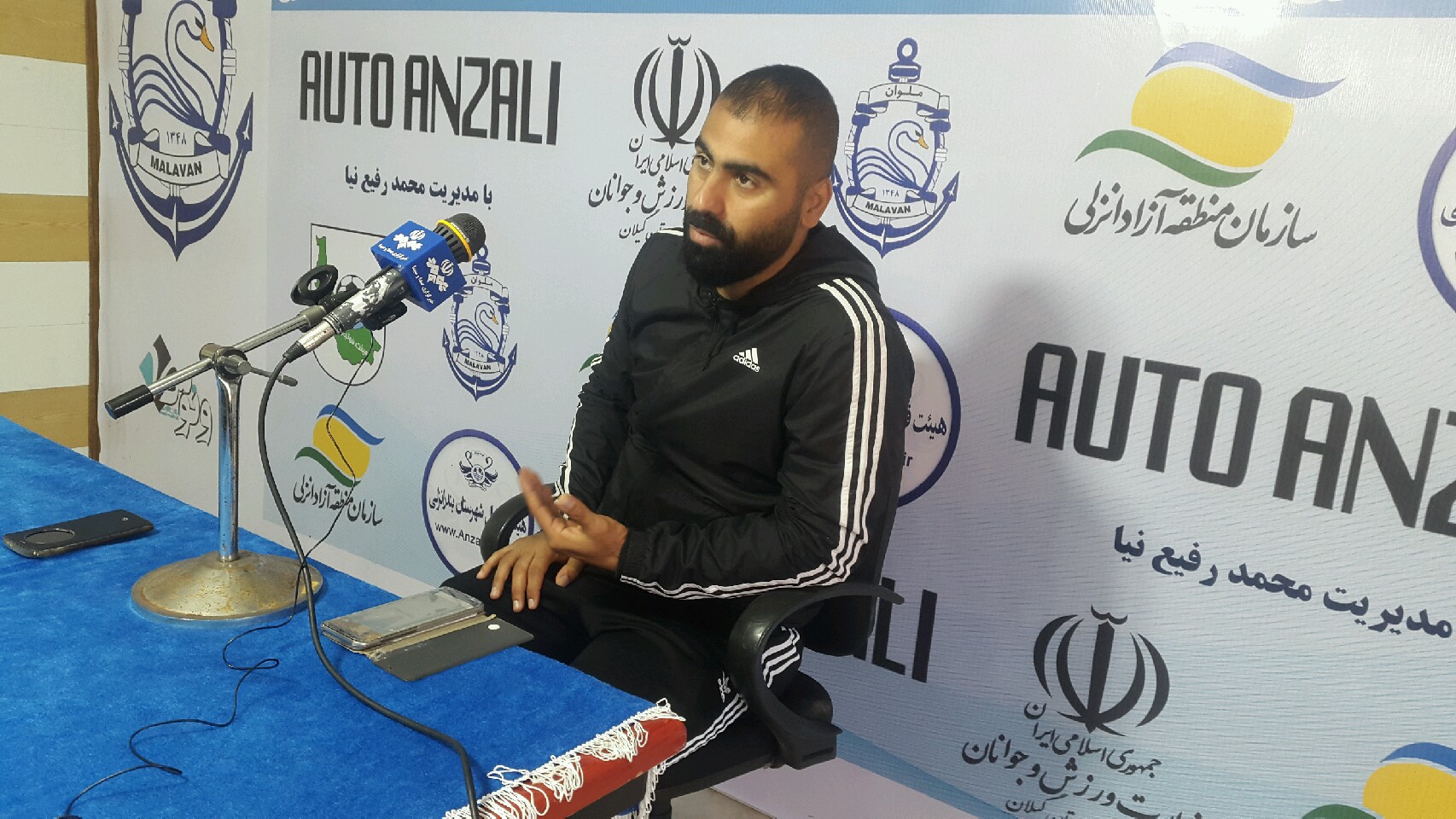 کنفرانس خبری مربی ملوان: