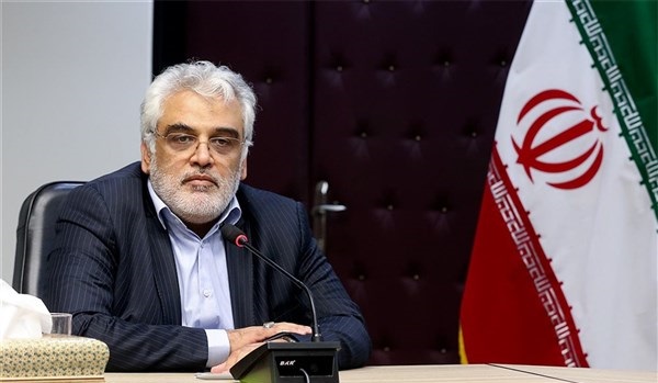 کرسی‌های نظریه‌پردازی باید محور حکمرانی باشد