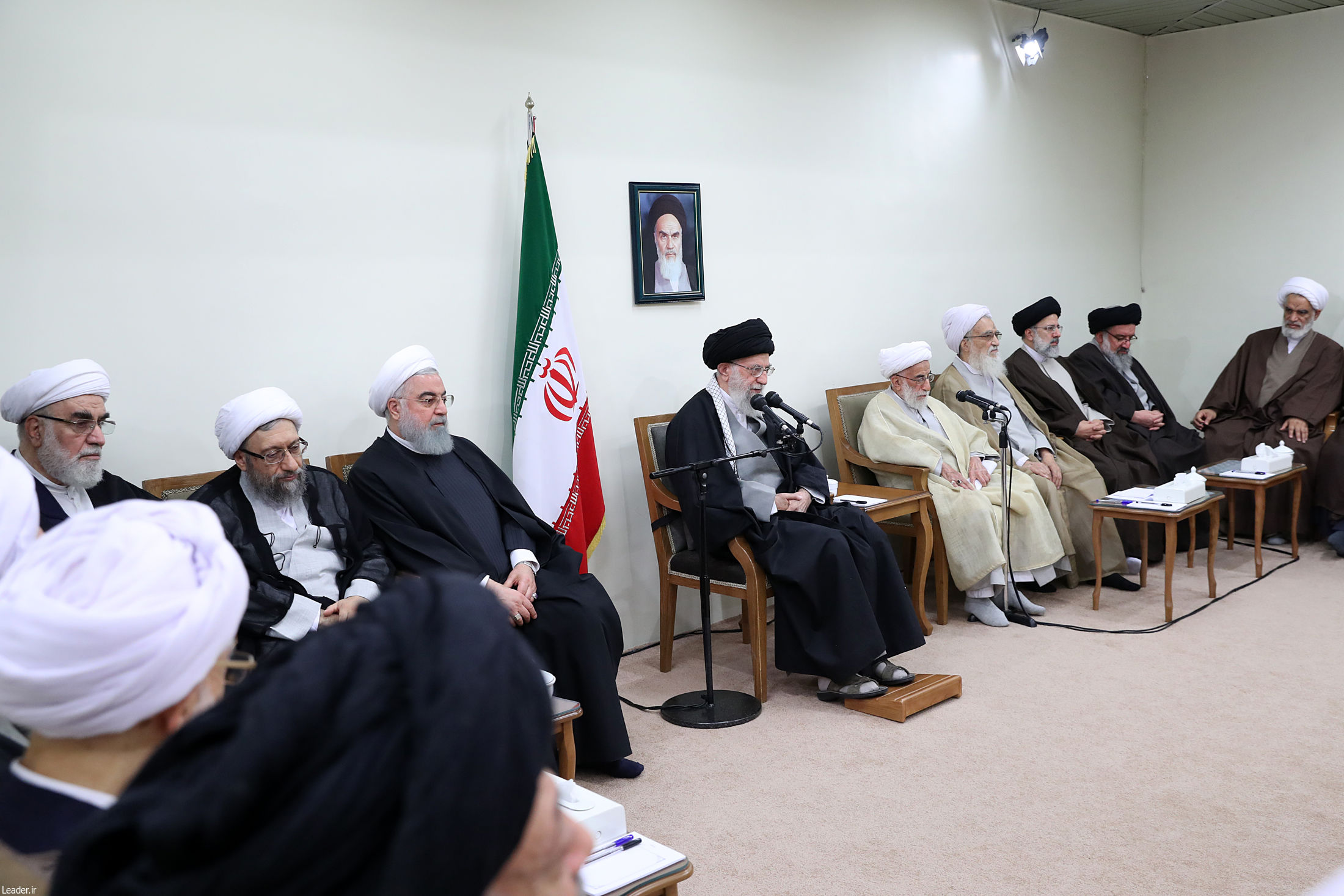 لزوم بسیج حداکثری نیروها در مقابل تهاجم حداکثری دشمنان لزوم بسیج حداکثری نیروها در مقابل تهاجم حداکثری دشمنان