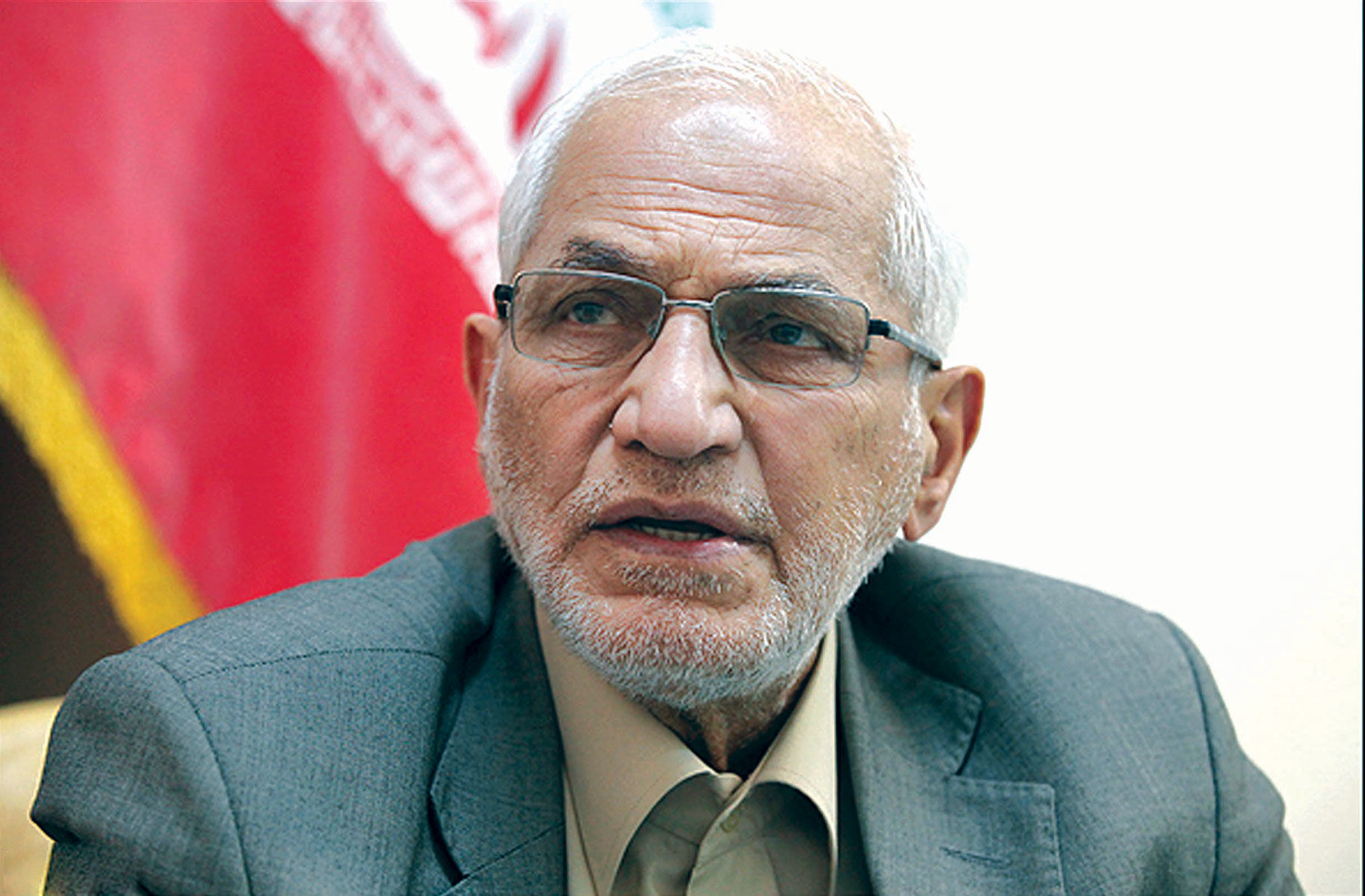 ستاد دیه نردبان شهرت طلبی نیست