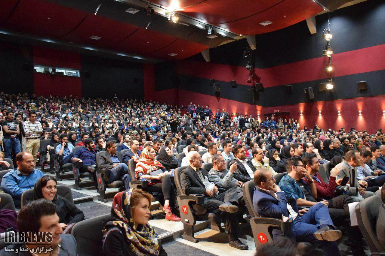 اکران ۷ فیلم نوروزی در سنندج اکران ۷ فیلم نوروزی در سنندج