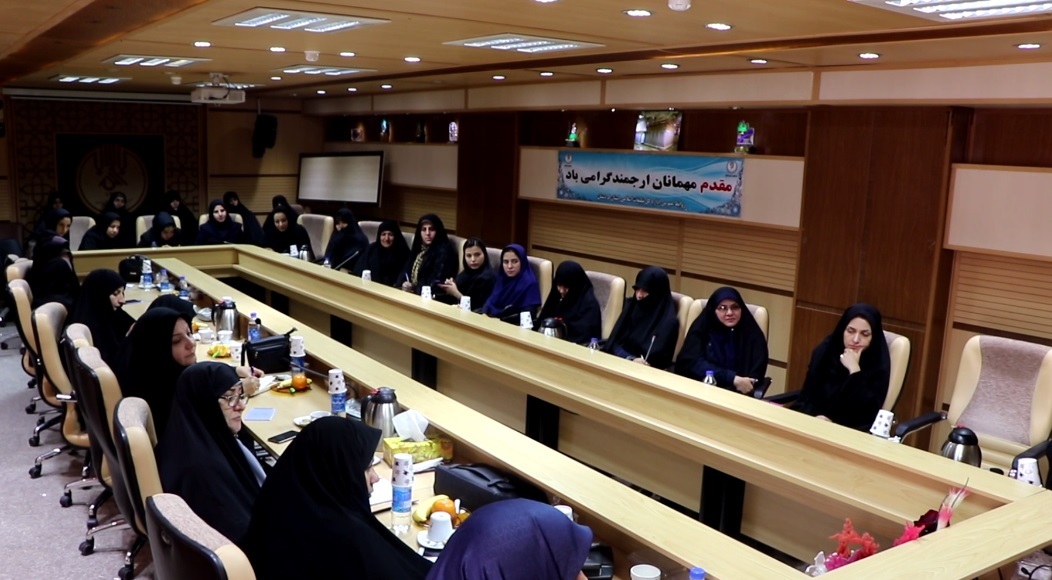 نشست فرهنگی با چاشنی اقتصادی در سنندج نشست فرهنگی با چاشنی اقتصادی در سنندج