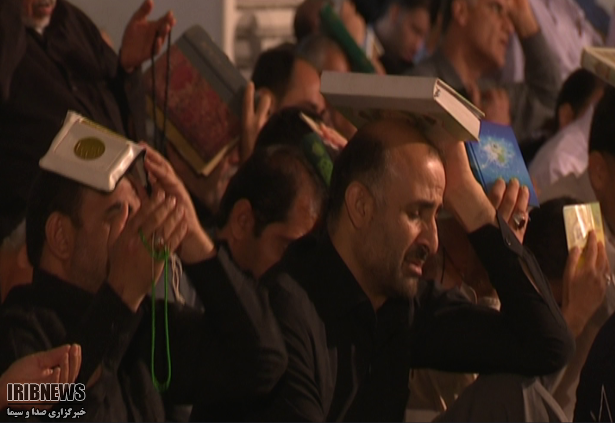 طنین ندای العفو در نخستین شب قدر