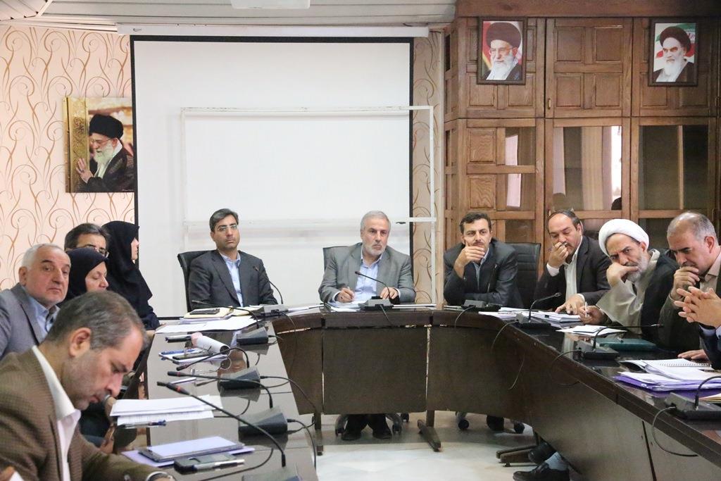 سیاست های اقتصاد مقاومتی سنگ بنای توسعه کشور