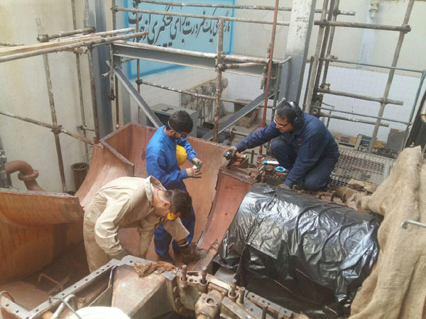 تعویض محور پاور توربین سولزر توسط متخصصان جوان منطقه اصفهان